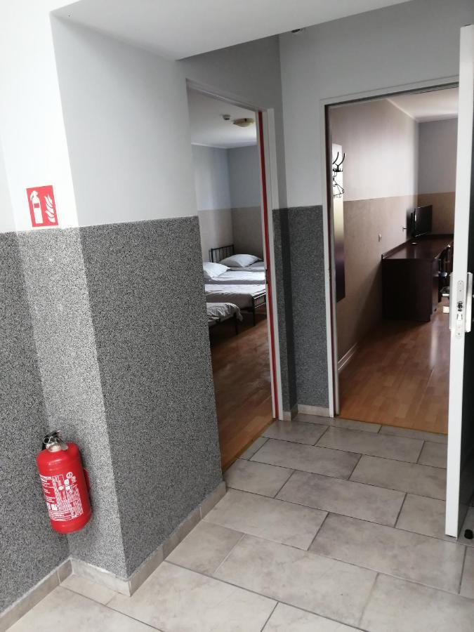 Pokoje Goscinne Z Prywatna Lazienka Dla Firm Hlivice Exteriér fotografie